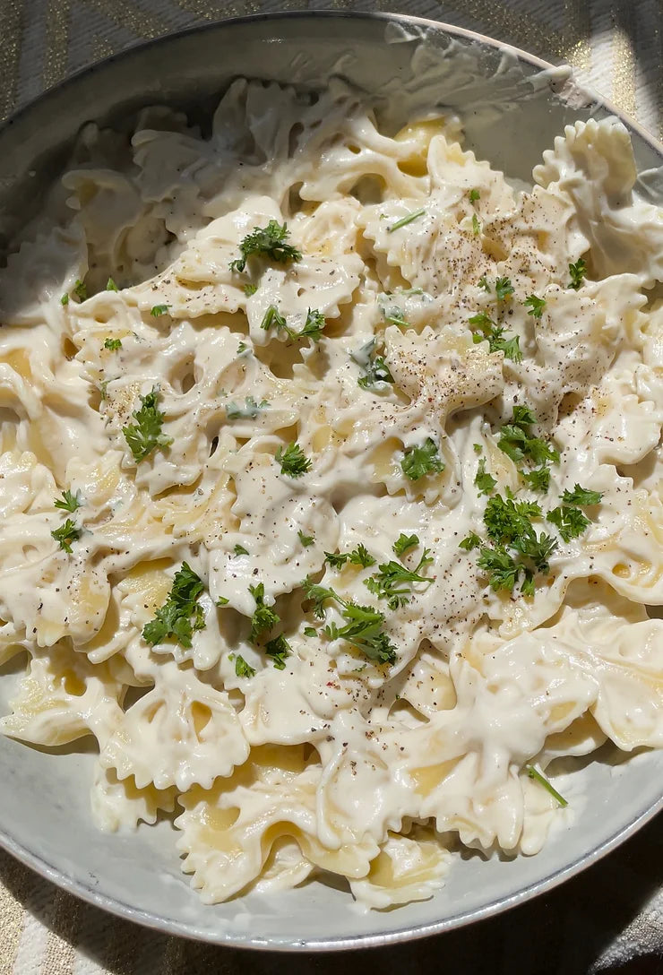 Healthy Cauliflower Vegan Alfredo Sauce