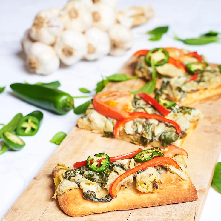 Artichoke & spinach pizza