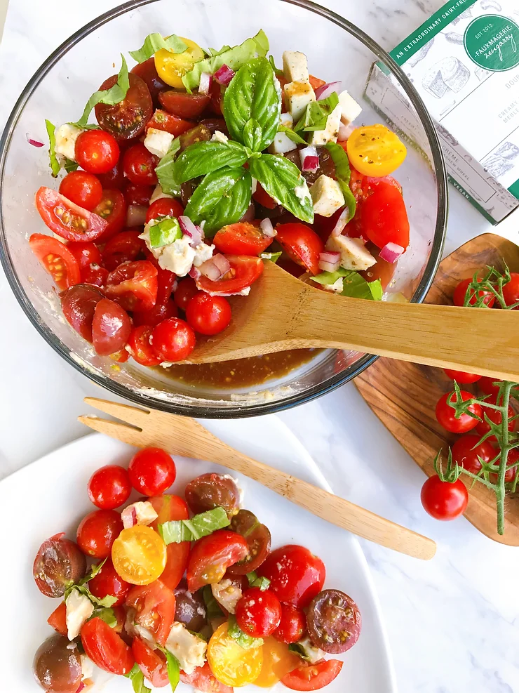 Zengarry Fresh Tomato Salad